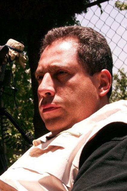 Christian González - Actor Profile Photo