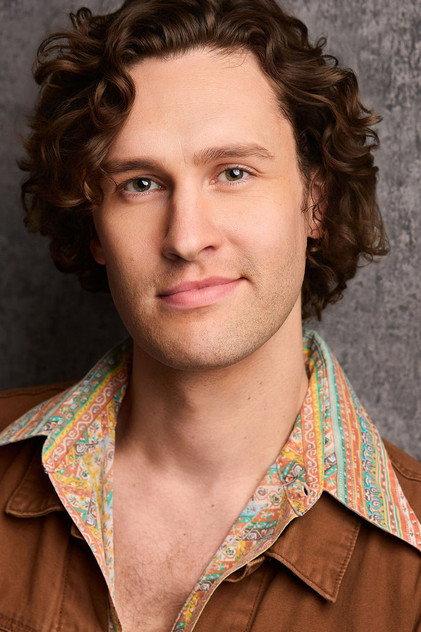 Joe Burns - Actor Profile Photo