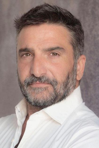Óscar Oliver - Actor Profile Photo