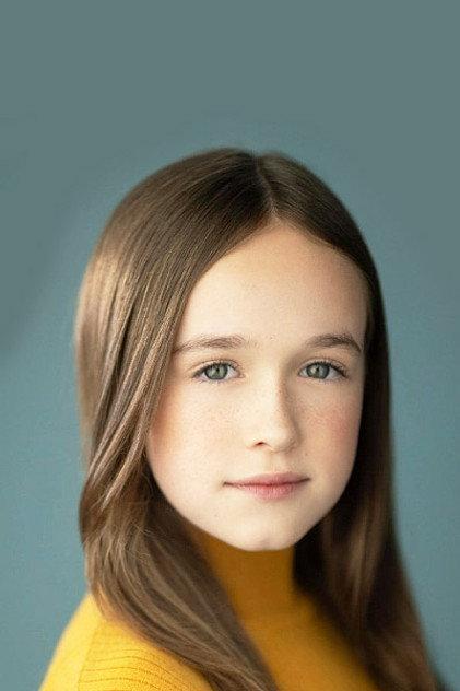 Alex MacIsaac - Actor Profile Photo