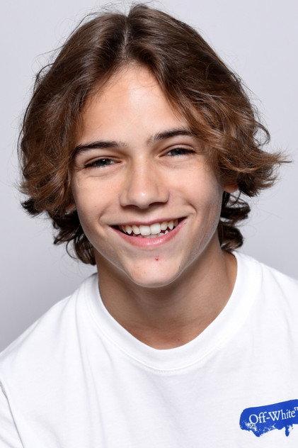 Gavin Warren - Actor Profile Photo