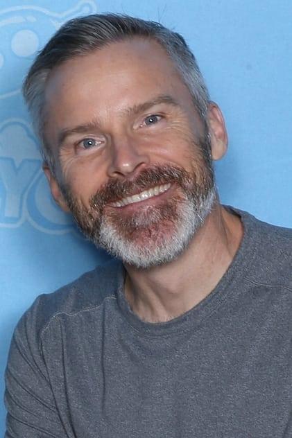 Roger Craig Smith - Actor Profile Photo