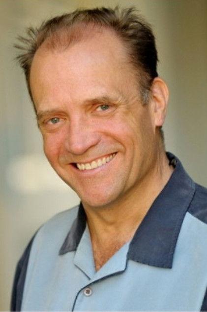 Aeron MacIntyre - Actor Profile Photo