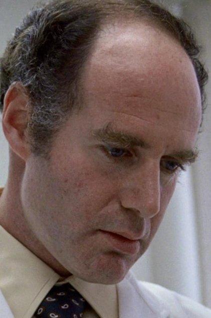 Barton Heyman - Actor Profile Photo