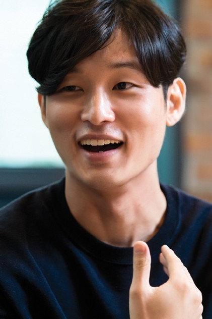 Yoon Sung-hyun - Actor Profile Photo