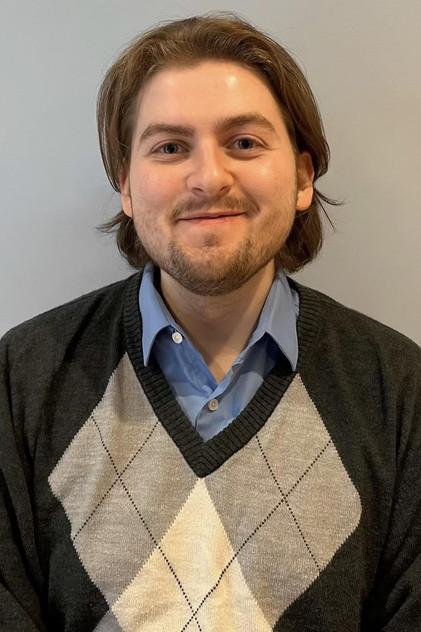Riley Hogan - Actor Profile Photo