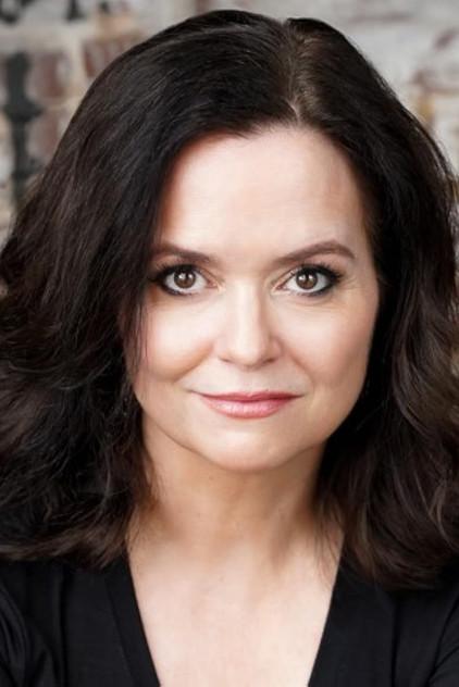Samantha Worthen - Actor Profile Photo