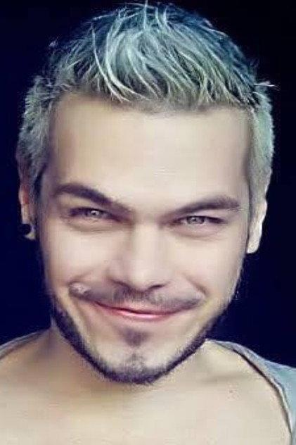 Henrique Mello - Actor Profile Photo