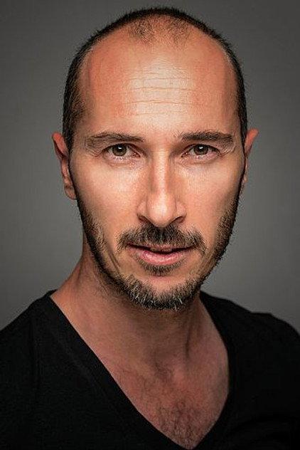 Onur Yar - Actor Profile Photo