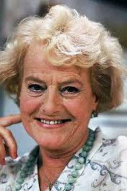 Truus Dekker - Actor Profile Photo