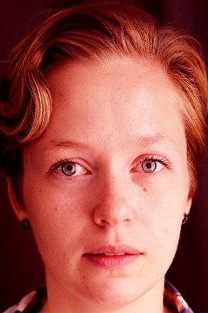 Theresa Carlsen - Actor Profile Photo