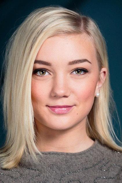 Sofie Asplin - Actor Profile Photo
