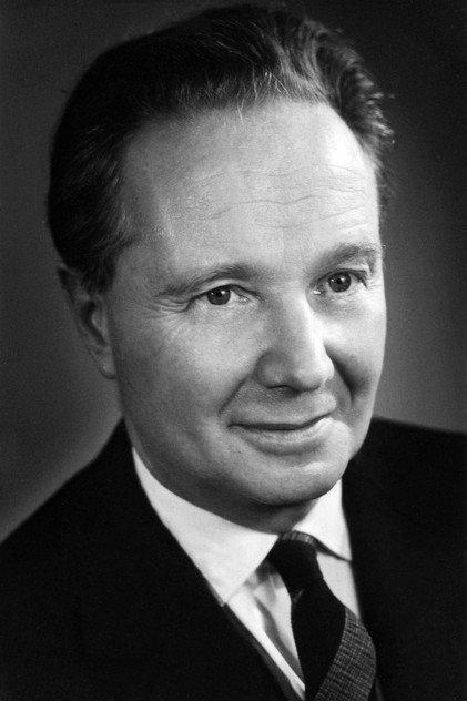 Robert Merle - Actor Profile Photo