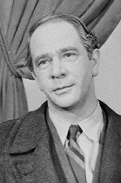 Nils Wahlbom - Actor Profile Photo