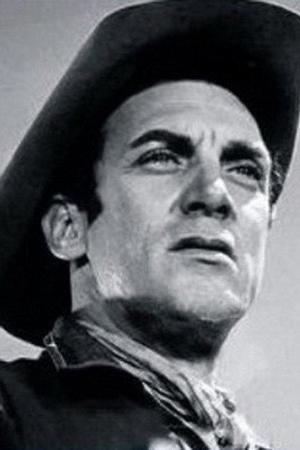 Roberto Duval - Actor Profile Photo