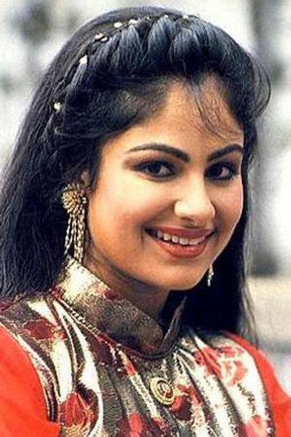 Ayesha Jhulka - Actor Profile Photo