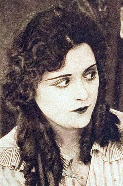 Josephine Stevens - Actor Profile Photo