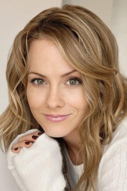 Kelly Stables - Actor Profile Photo