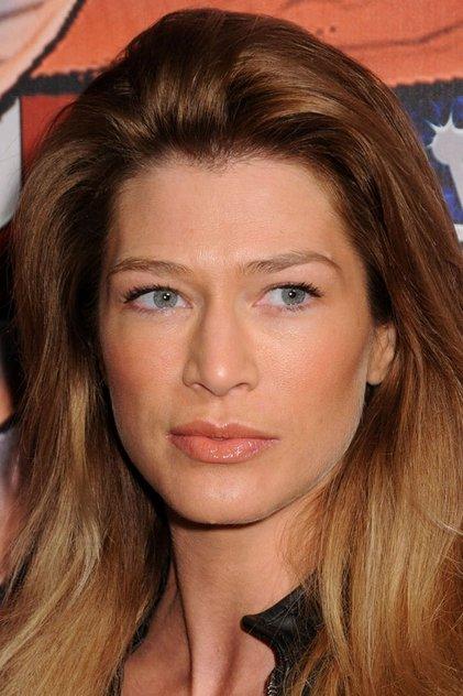 Amber Smith - Actor Profile Photo