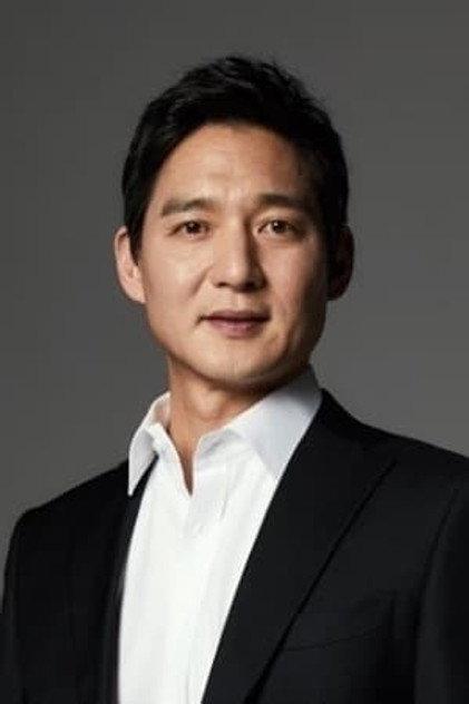 Yoo Tae-woong - Actor Profile Photo