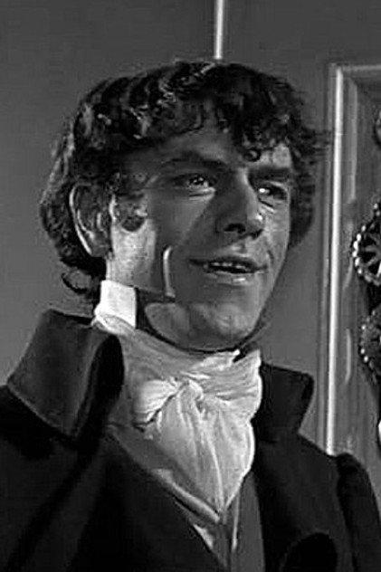 Robert Bernal - Actor Profile Photo