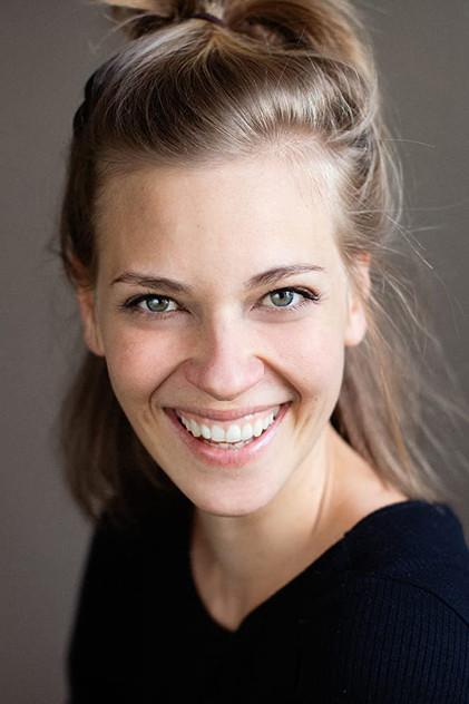Lara Waldow - Actor Profile Photo