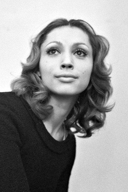 Zsuzsa Pálos - Actor Profile Photo