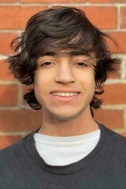 Noah Manzoor - Actor Profile Photo