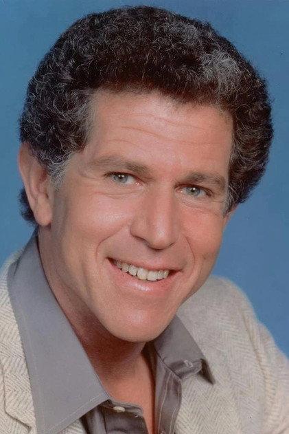 Tony Roberts - Actor Profile Photo