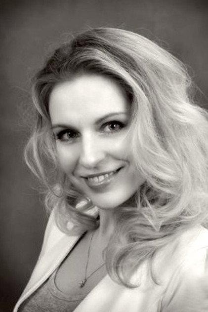 Darina Gapicz - Actor Profile Photo
