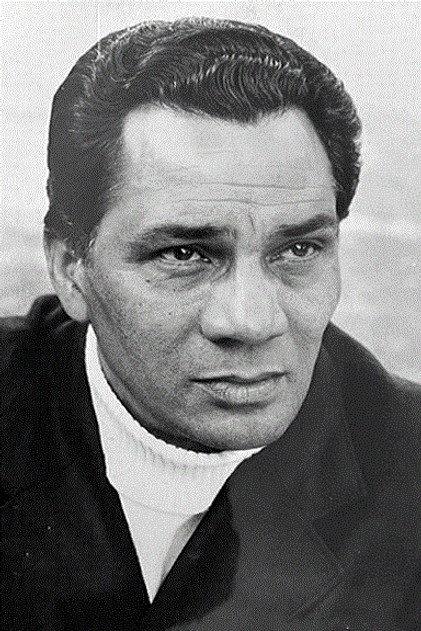 Enrique Lucero - Actor Profile Photo