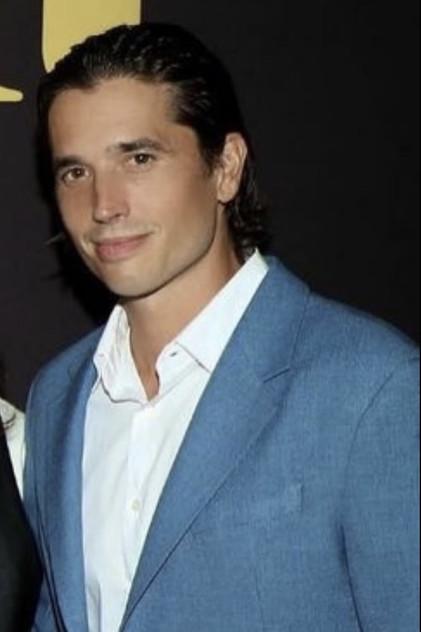 Gregory Thomas - Actor Profile Photo