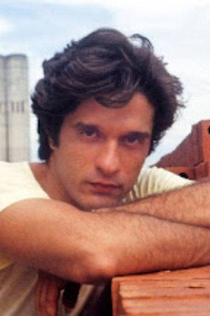 Thales Pan Chacon - Actor Profile Photo