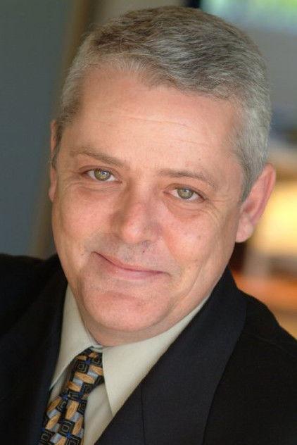 Simon James - Actor Profile Photo