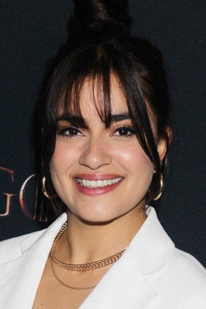 Paulina Gaitán - Actor Profile Photo