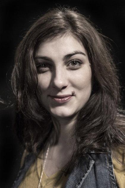 Emina Elor - Actor Profile Photo
