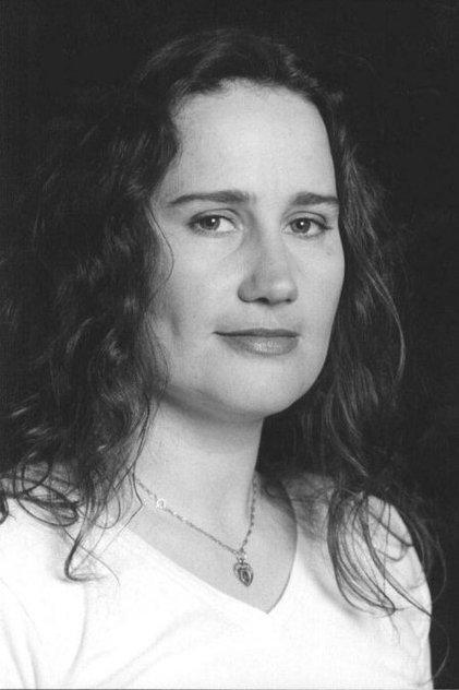 Natalie Hallam - Actor Profile Photo