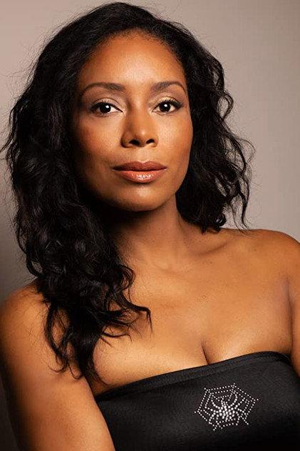 Tarina Pouncy - Actor Profile Photo