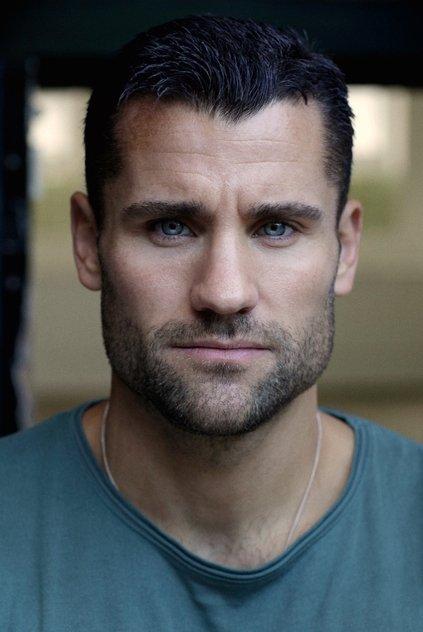 Matthew Simpson - Actor Profile Photo