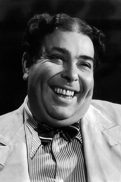 Vasco Santana - Actor Profile Photo