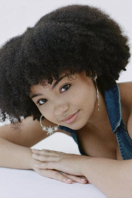 Mia Rae Roberts - Actor Profile Photo
