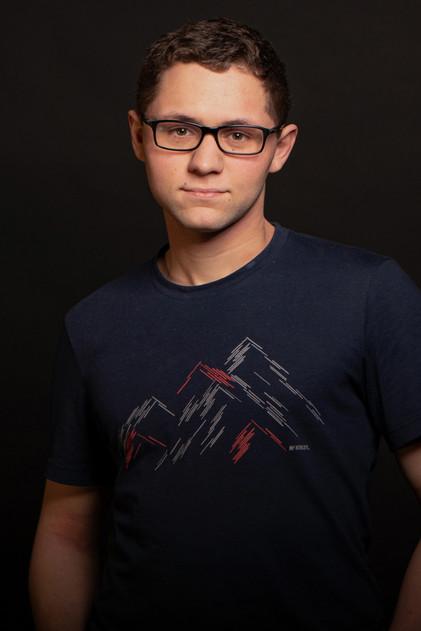 Louis Bennies - Actor Profile Photo