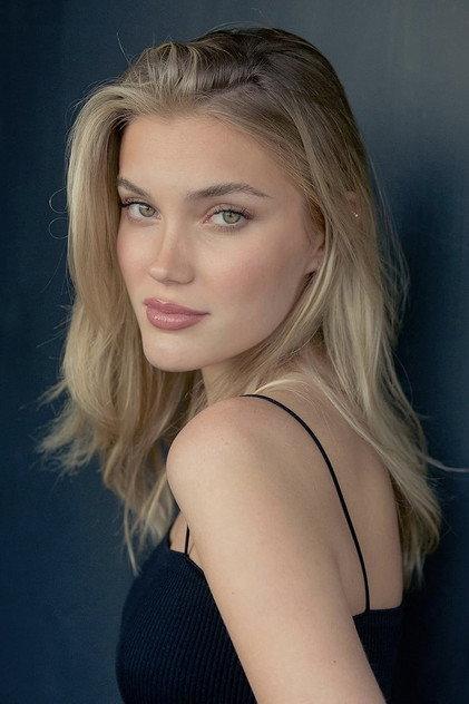 Mimi Slinger - Actor Profile Photo