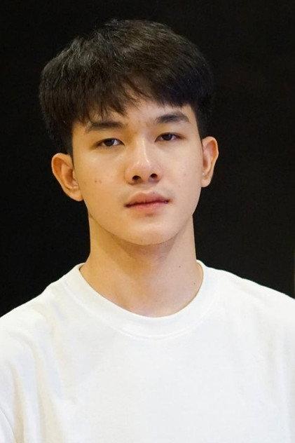 Hatsawatchon Wongsrisai - Actor Profile Photo
