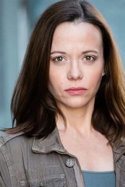 Lizanne Tulip - Actor Profile Photo