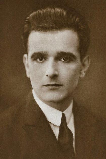 Ernst Winar - Actor Profile Photo