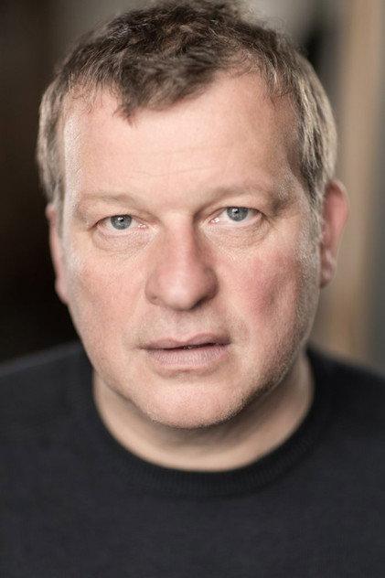 Neal Barry - Actor Profile Photo