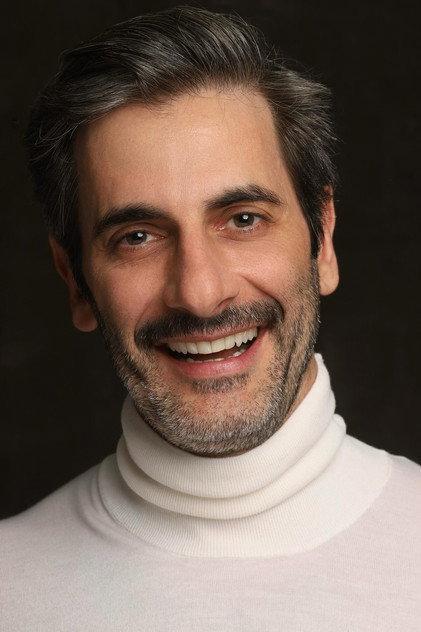 Flávio Tolezani - Actor Profile Photo