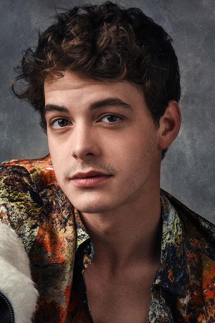 Israel Broussard - Actor Profile Photo
