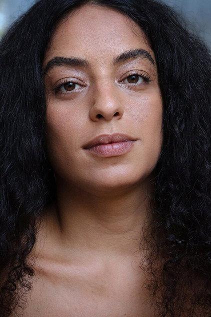 Pri Helena - Actor Profile Photo